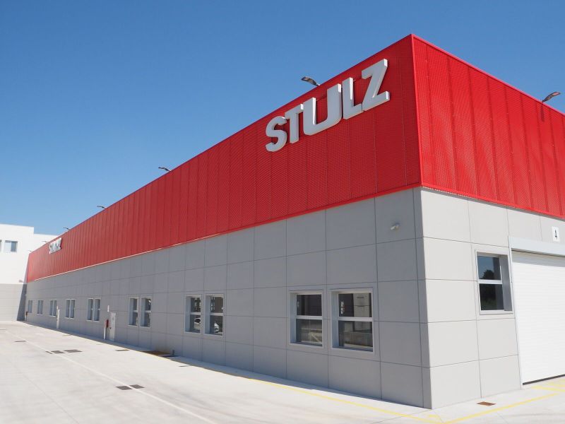 Una foto di Stulz