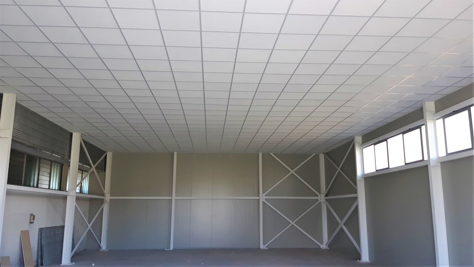 Edificio in acciaio Effevi per De Cao Arredamenti (223__26.jpg)