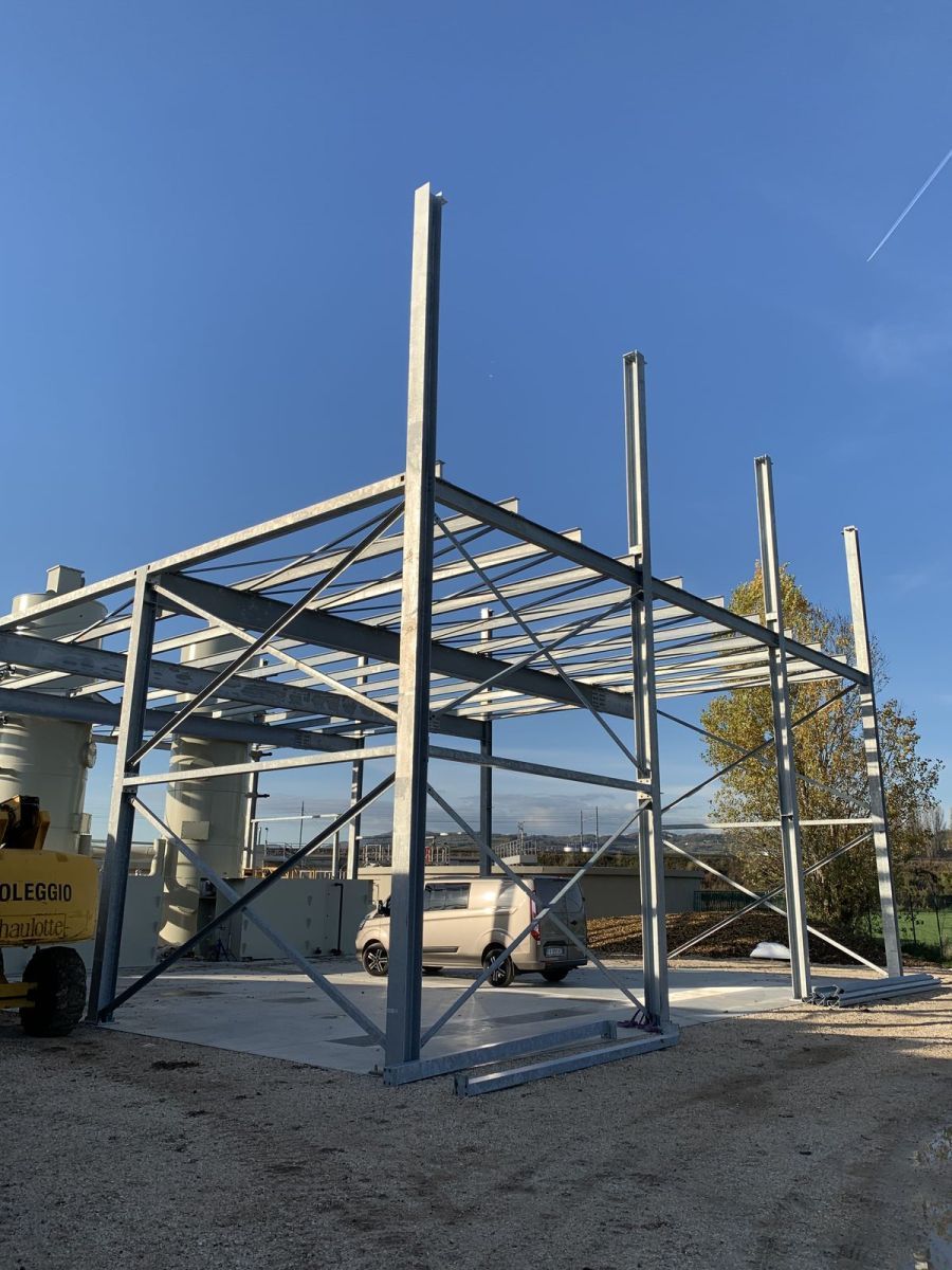 Edificio in acciaio Effevi per Medio Chiampo (54__2.jpg)