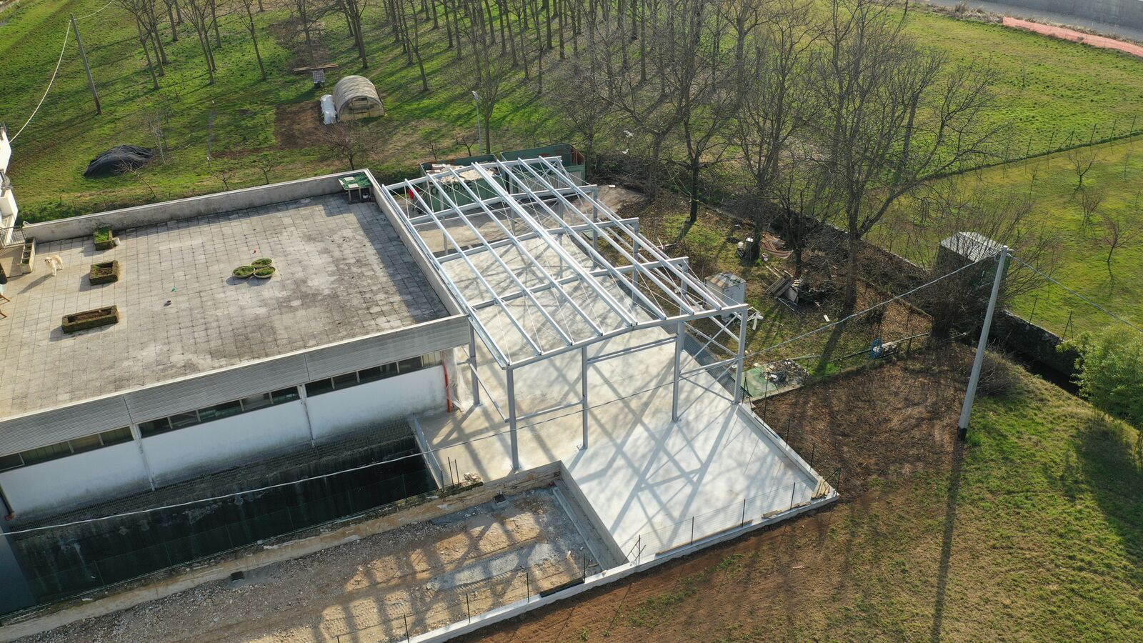 Edificio in acciaio Effevi per De Cao Arredamenti (223__5.JPG)