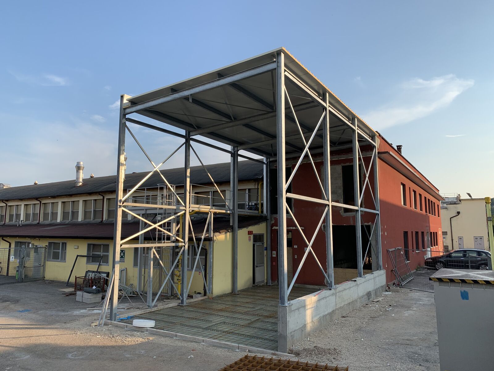 Edificio in acciaio Effevi per Il Vecchio Forno (52_02.JPG)