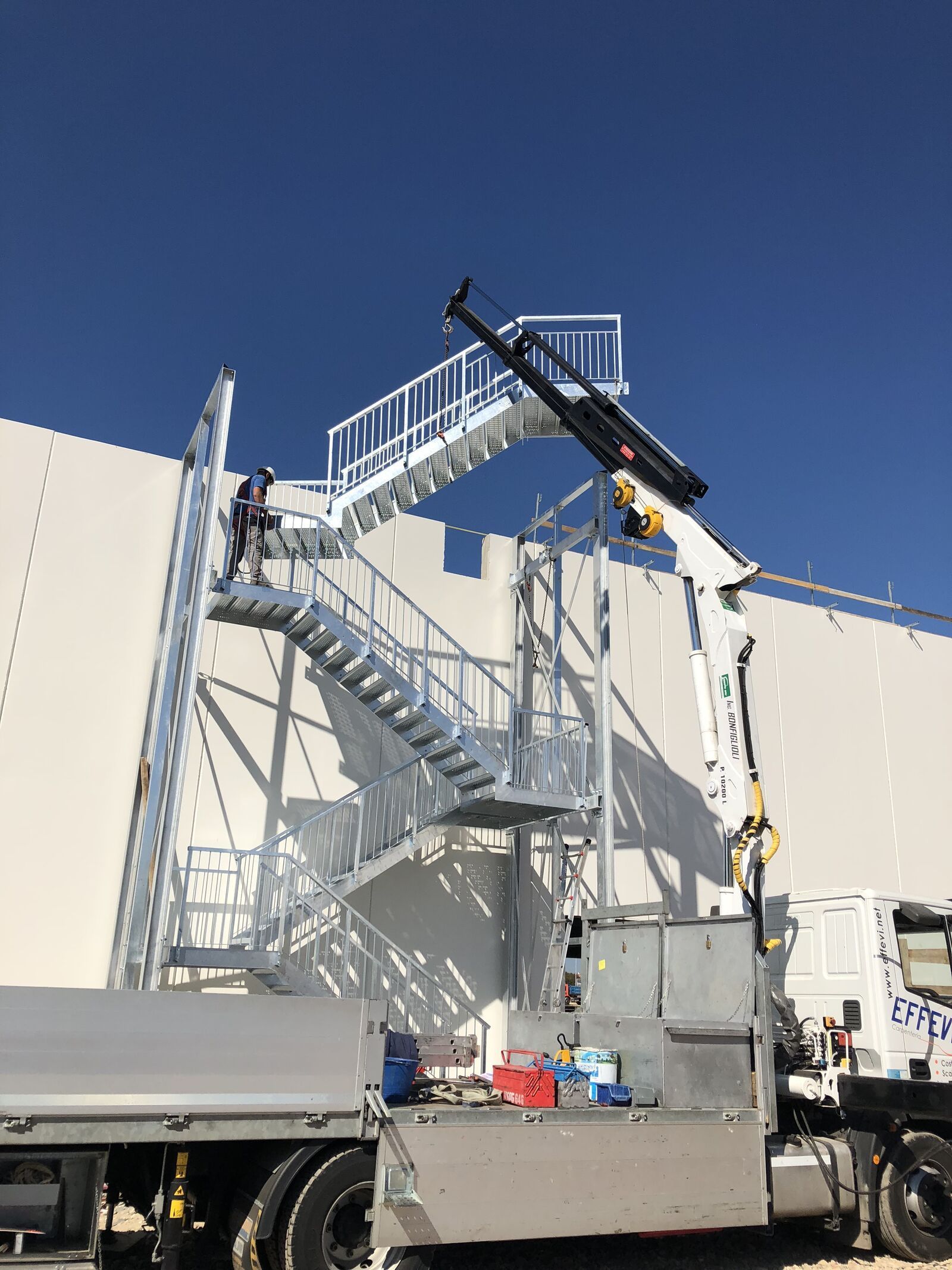 Scala di servizio industriale Effevi per Globo (131__4.JPG)