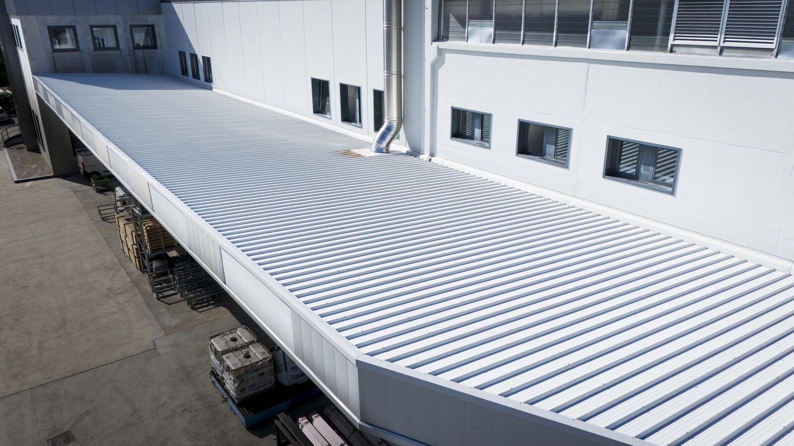 Tettoia in acciaio Effevi per SIR - Tettoia Lunga (250__20_copy_1.jpg)