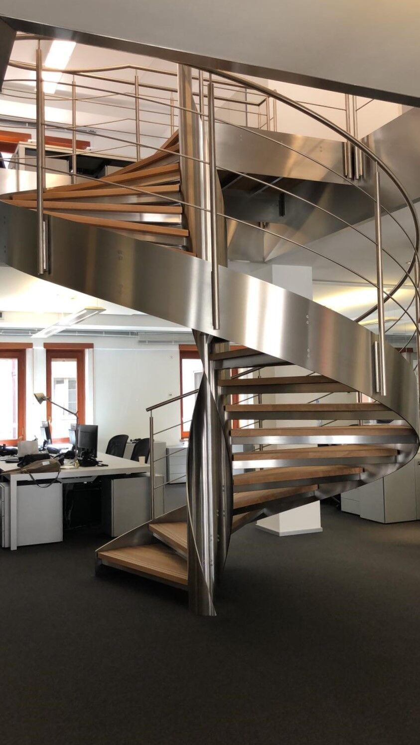 Scala di servizio architettonica Effevi per J&A (113__21.jpg)