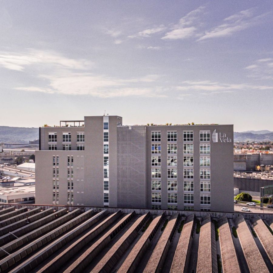 La Vela Vicenza: Effevi firma la scala di sicurezza esterna del palazzo più alto della città