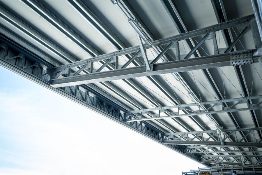 Tettoia in acciaio Effevi per SIR - Tettoia Lunga