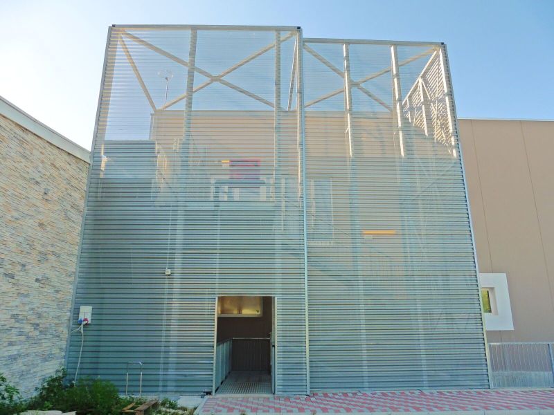 Scale di sicurezza rivestita Effevi per Piscina Comunale di Arzignano