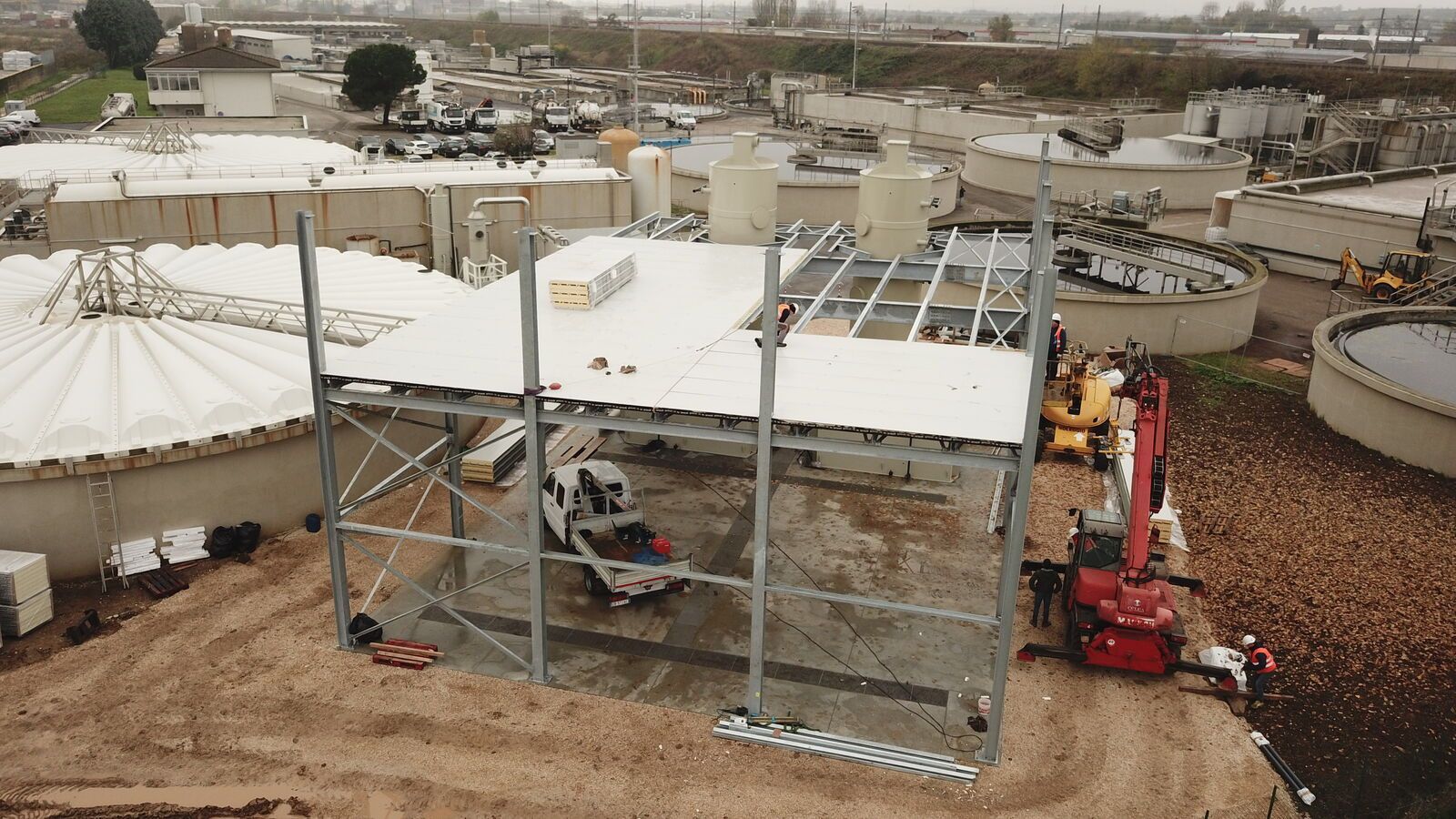 Edificio in acciaio Effevi per Medio Chiampo (54__12.jpg)