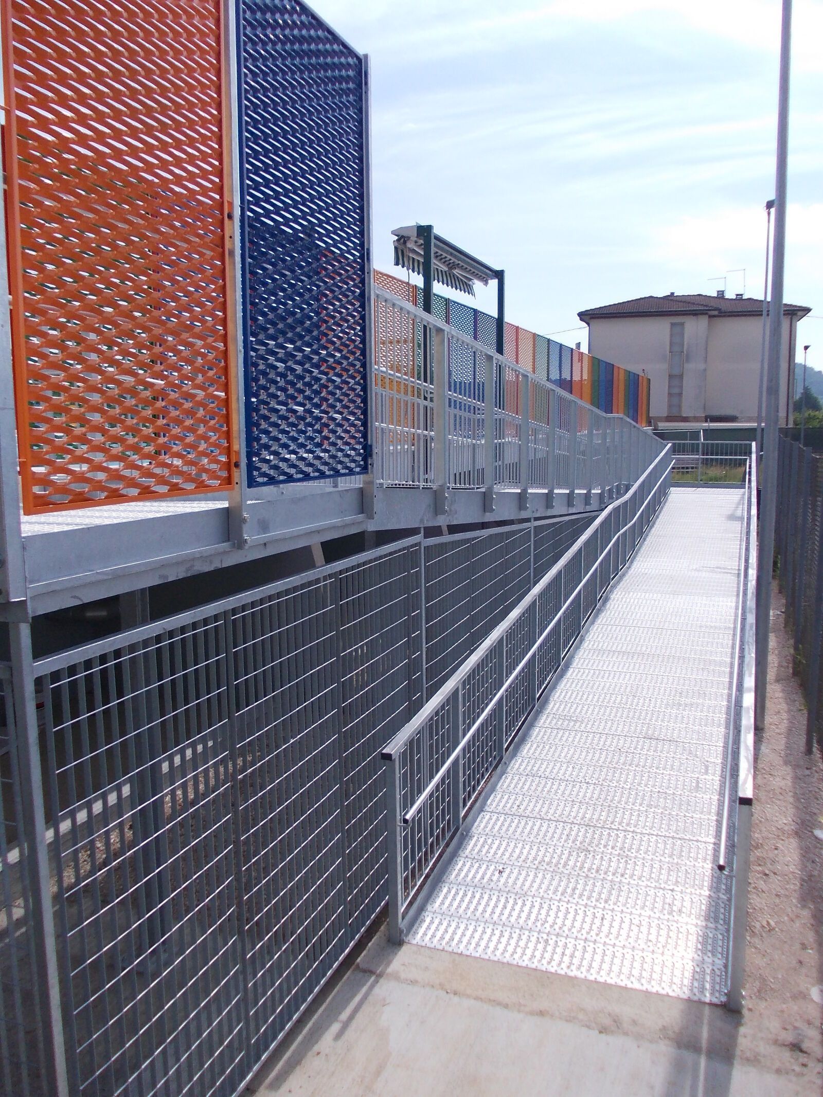 Rampa per disabili Effevi per Villaggio Americano (79__15.JPG)