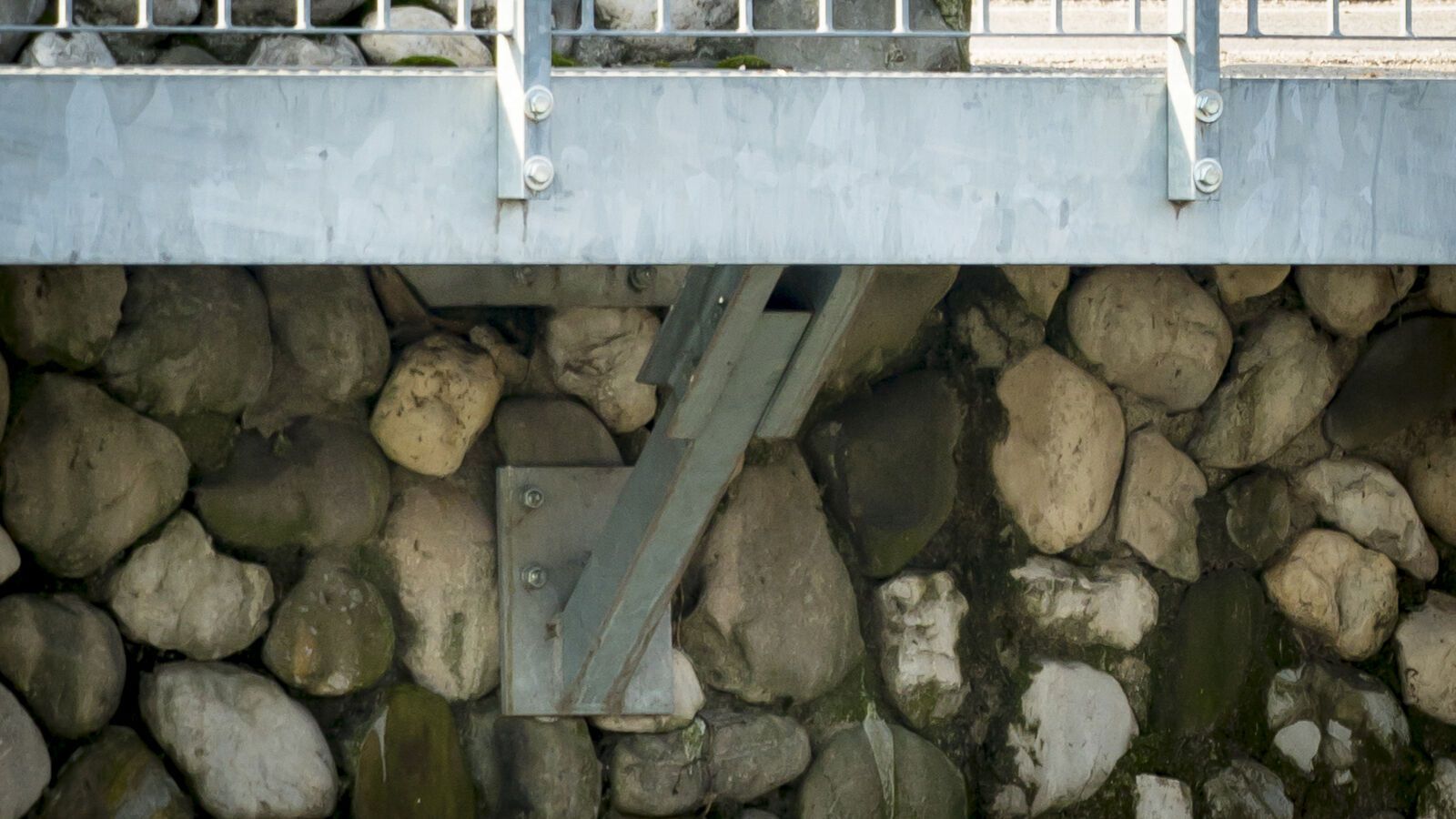 Ponte pedonale Effevi per Lungo Agno (198__16_copy_2.jpg)