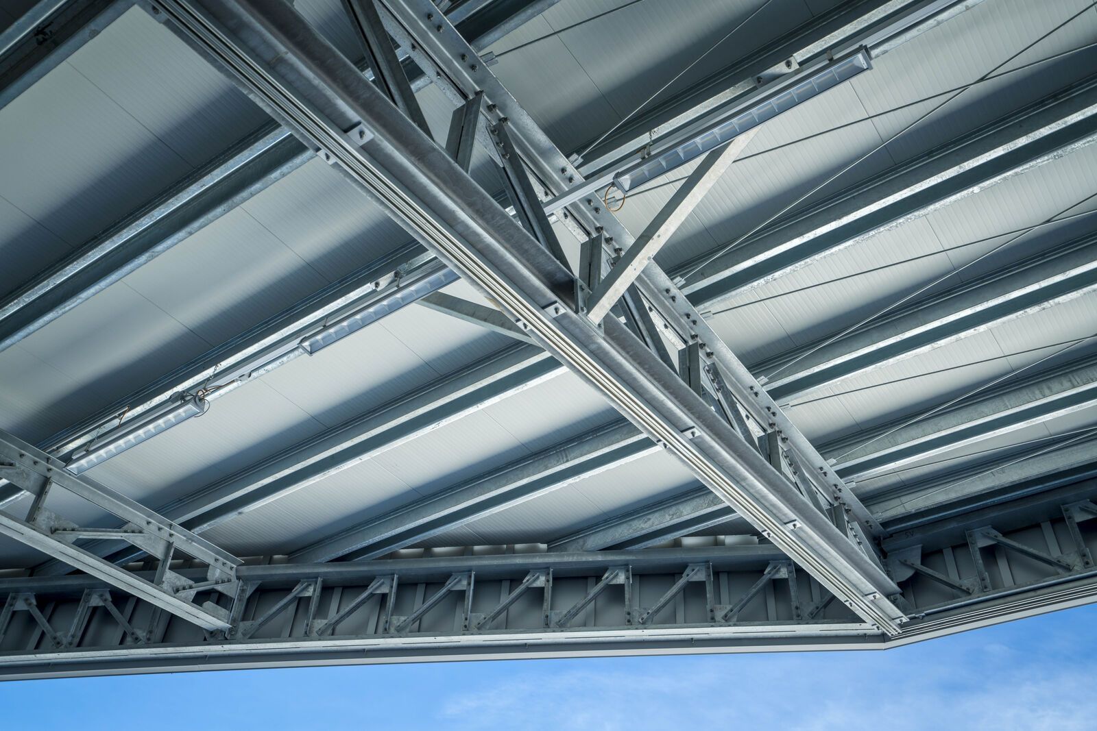 Tettoia in acciaio Effevi per SIR - Tettoia Lunga (250__15_copy_1.jpg)