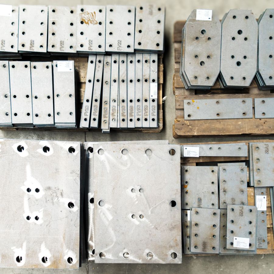 Pagani Automobili commissiona a Effevi una serie di pensiline fotovoltaiche