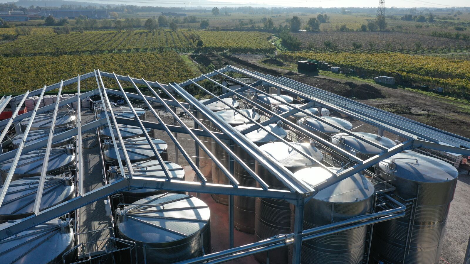 Edificio in acciaio Effevi per Ca del Sette (224_11.JPG)