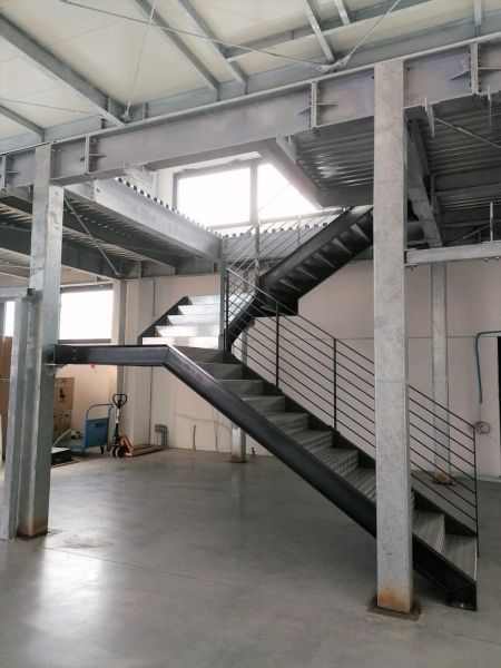 Scala di servizio architettonica Effevi per Unitec