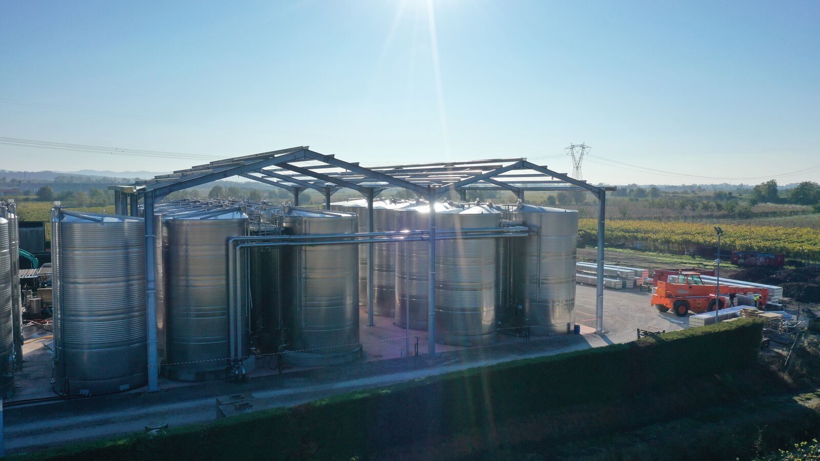 Edificio in acciaio Effevi per Ca del Sette (224_09.JPG)