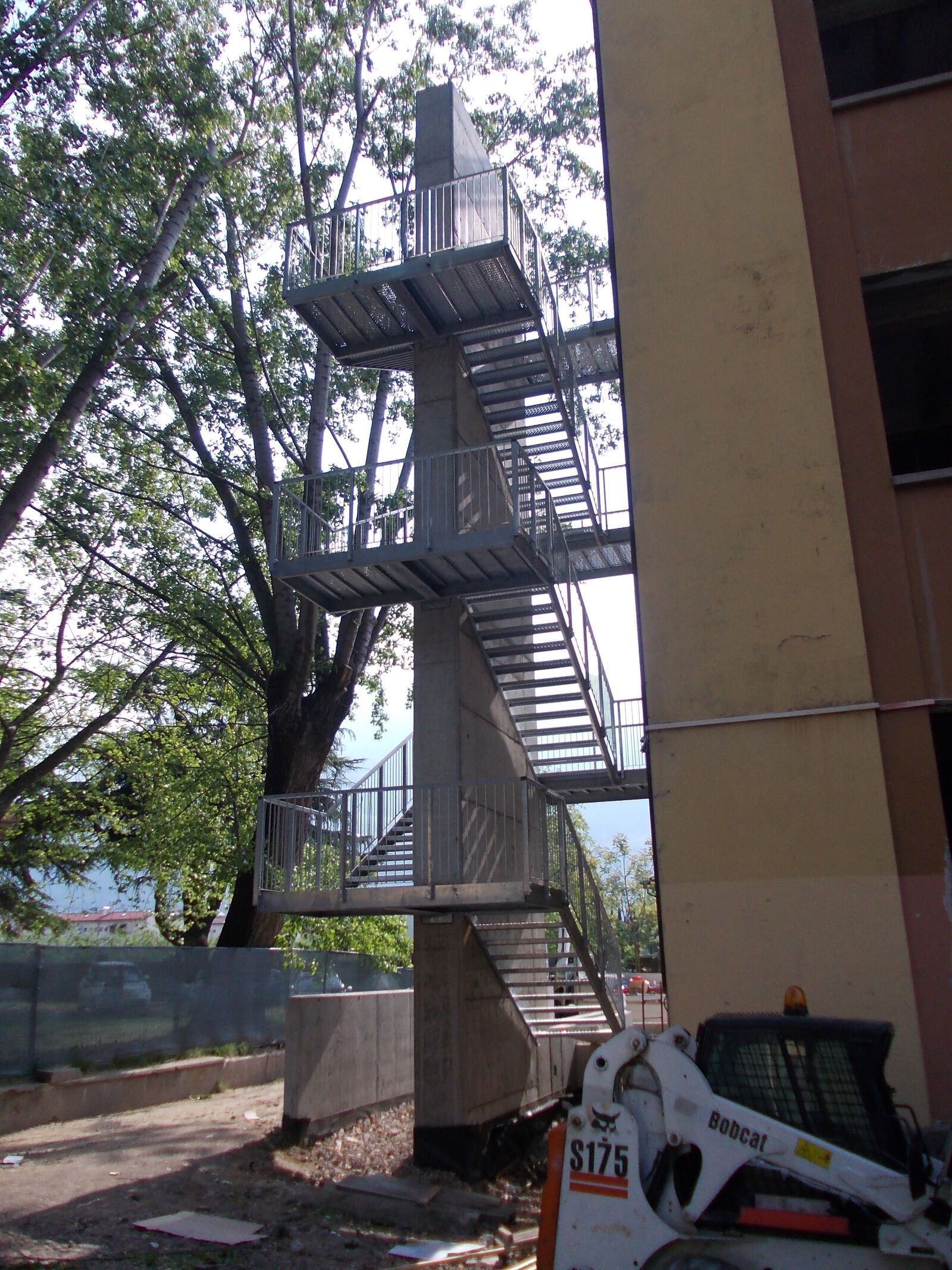 Scala di sicurezza Effevi per Caserma Del Polonio (168_05.JPG)