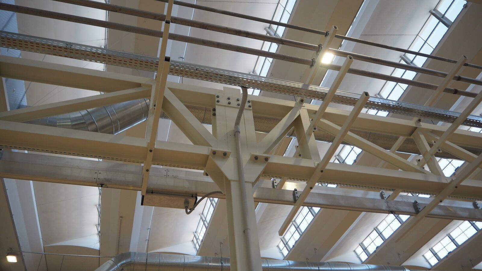 Pipe Rack Effevi per Alfa Laval (Alfa_laval_-_San_bonifacio-VR_34.JPG)