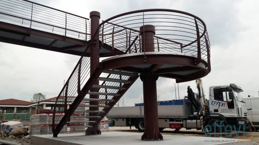 Scala di sicurezza Effevi per Caserma del Din