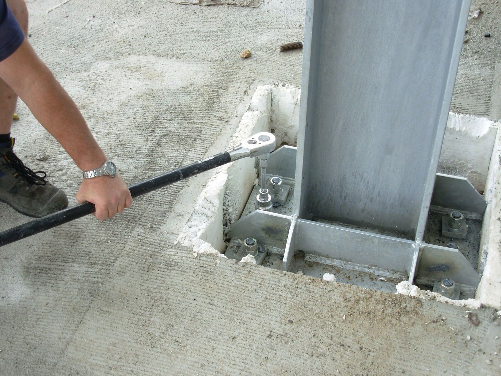 Tettoia in acciaio Effevi per Fiprokim (101_01.jpg)