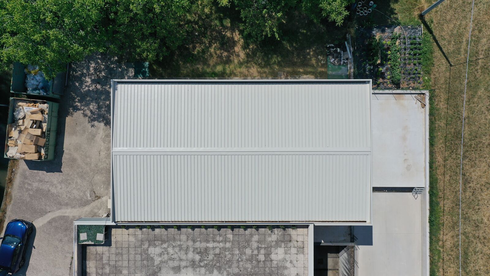 Edificio in acciaio Effevi per De Cao Arredamenti (223__30.JPG)