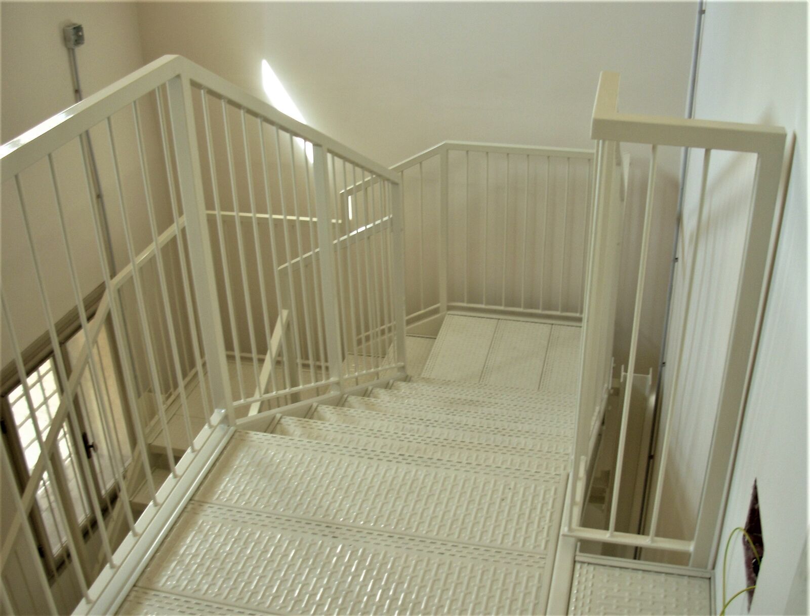 Scala di sicurezza Effevi per Palazzo Barbaran da Porto (156_05.jpg)