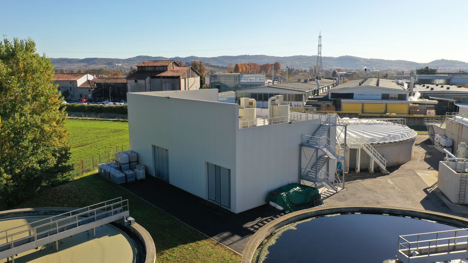 Edificio in acciaio Effevi per Medio Chiampo (54__29.JPG)