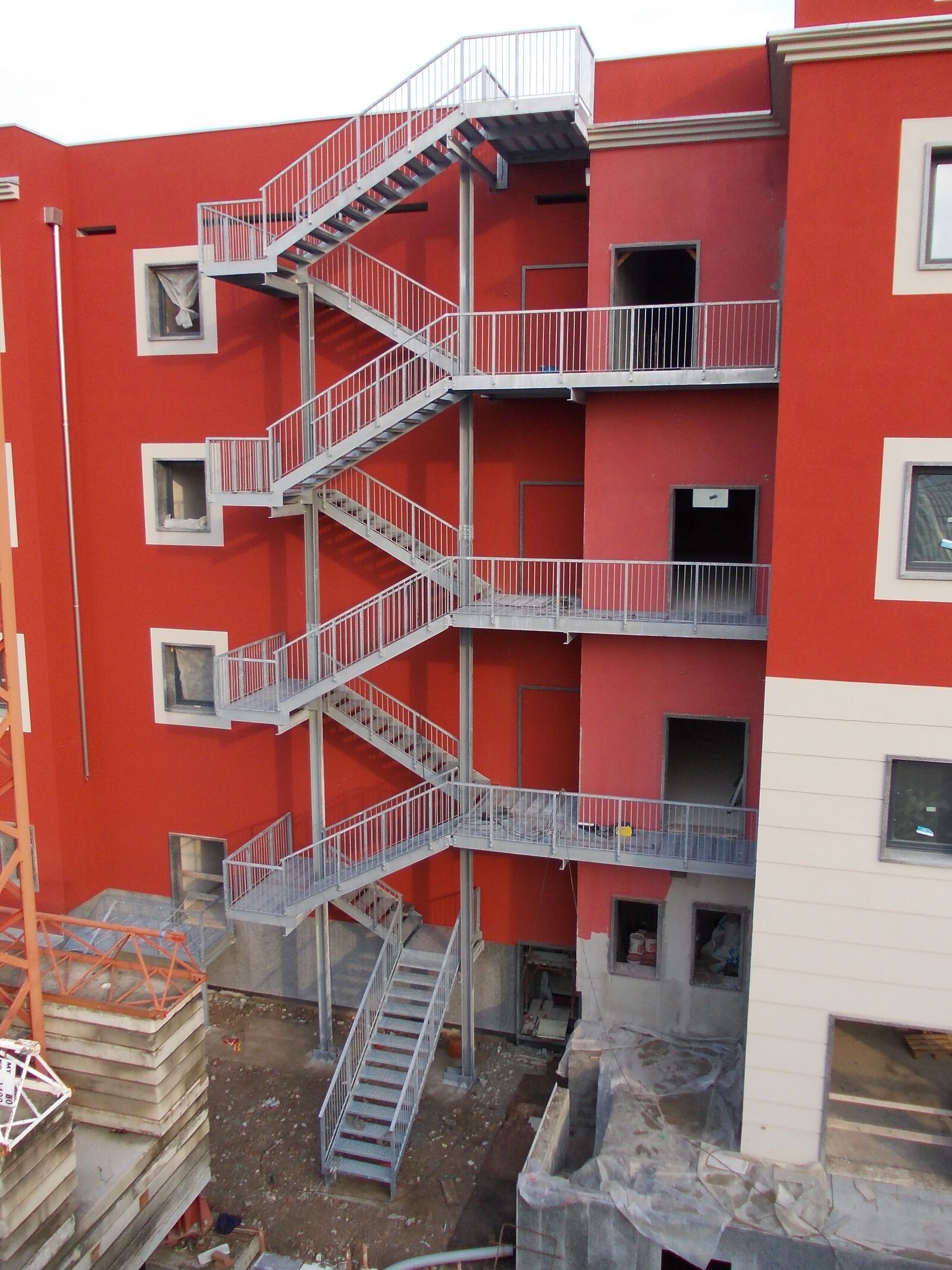 Scala di sicurezza Effevi per Hotel Forum (169_02.jpg)