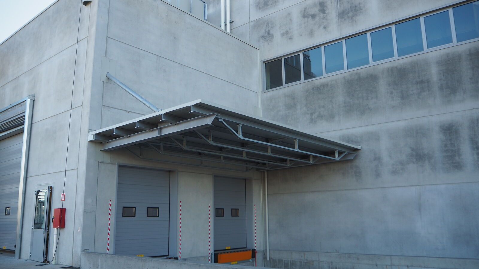 Tettoia in acciaio Effevi per Alfa Laval (92__7.JPG)