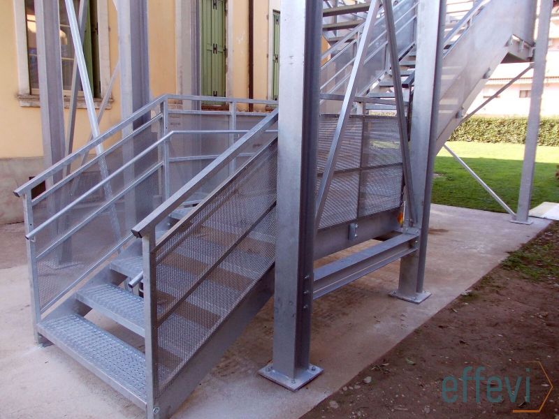 Scala di sicurezza Effevi per Parrocchia di Stanghella